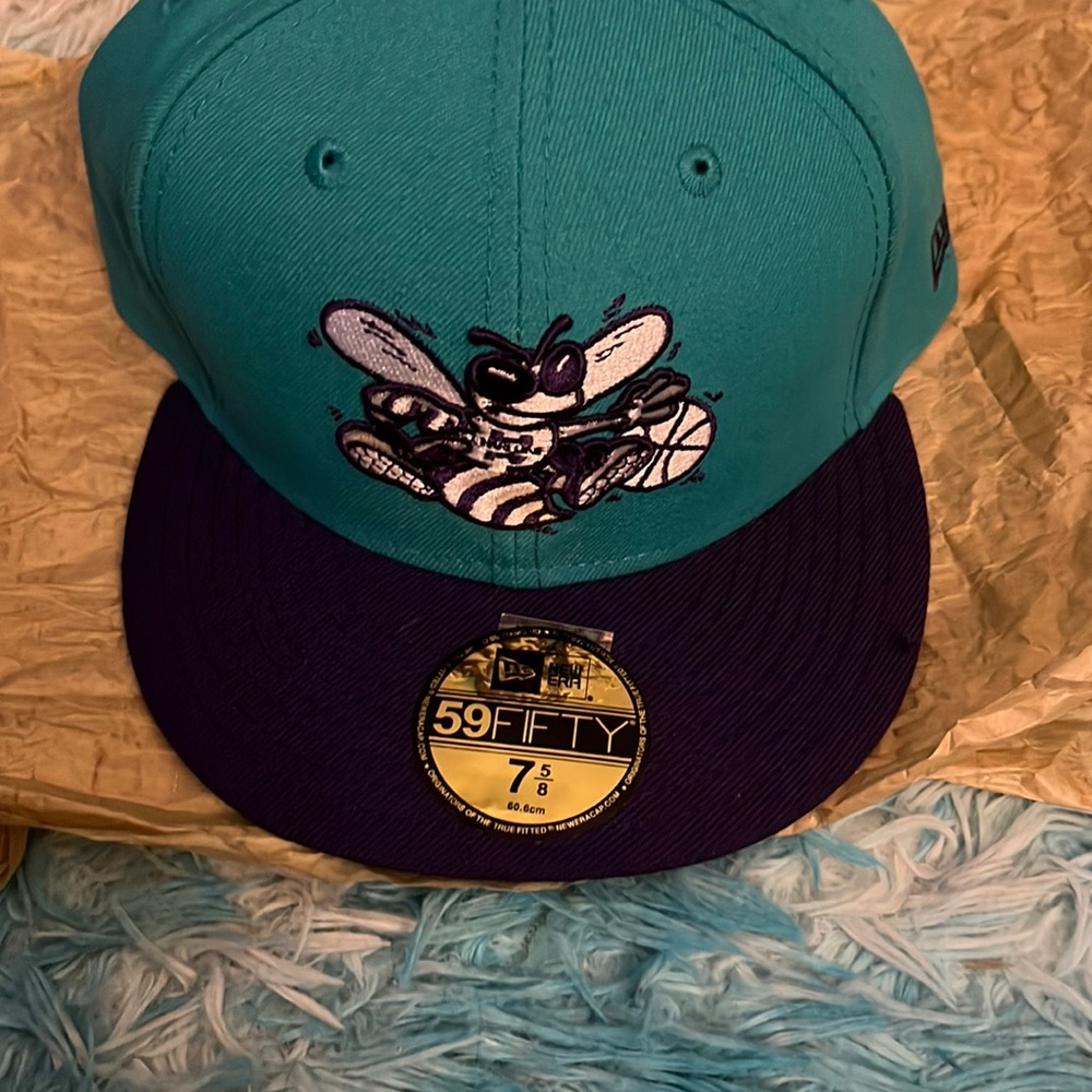 Hornets  purple & green hat by new era 7 5/8